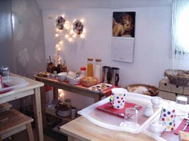 Espace petit-déjeuner à l'intérieur.